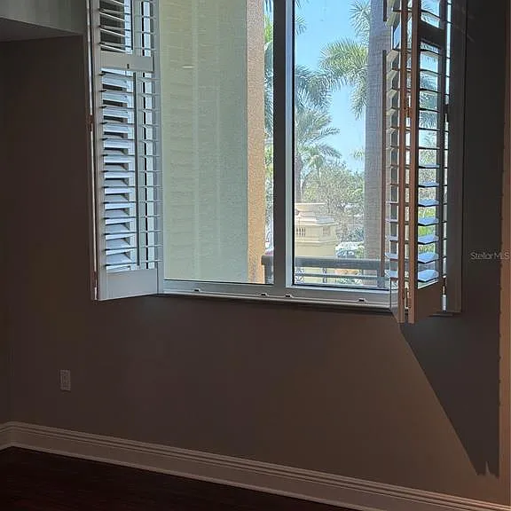 800 N Tamiami Trl #211 — Photo 11