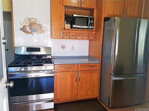 3rd image of 11932 Armsdale Ave
