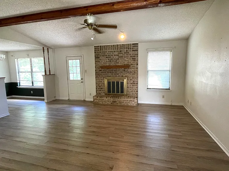 3308 Sungate Dr — Photo 4