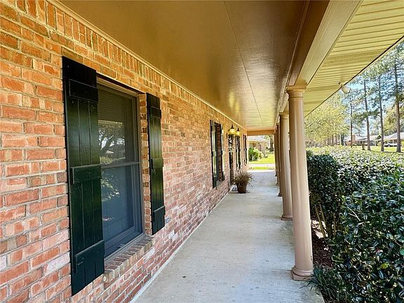 3rd image of 5811 Joe Hesni Blvd