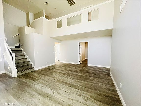 2nd image of 4470 Elk Point Cir