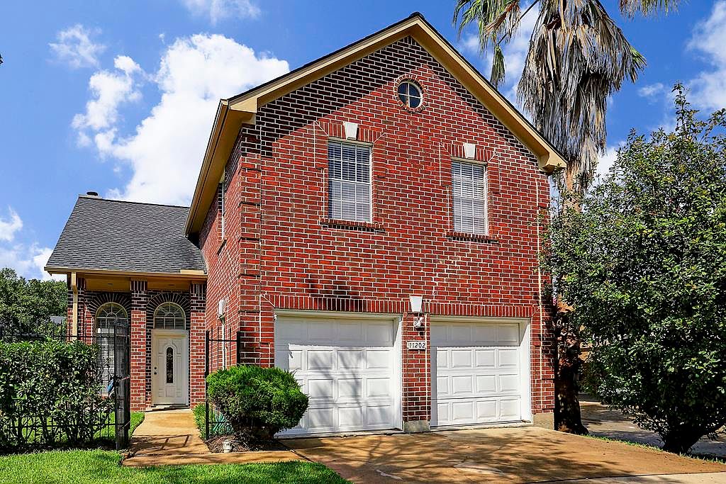 11202 Lynbrook Dr, Houston, TX 77042 Zillow