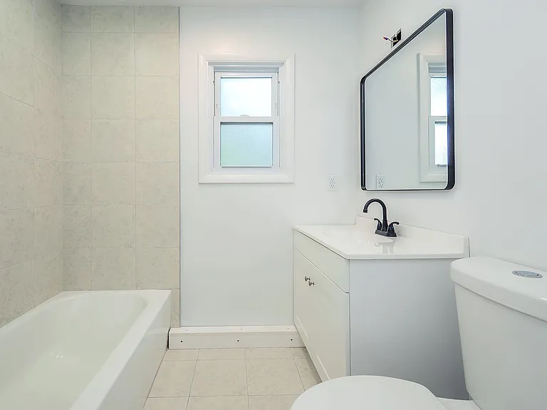 80 Maxwell Ave #2 — Photo 3