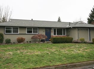 135 159th Pl SE, Bellevue, WA 98008