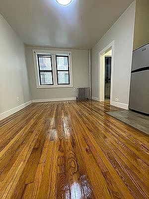 2nd image of 4215 34th Ave APT 1D