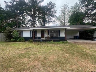 1107 N Hackberry Ave, Gladewater, TX, 75647