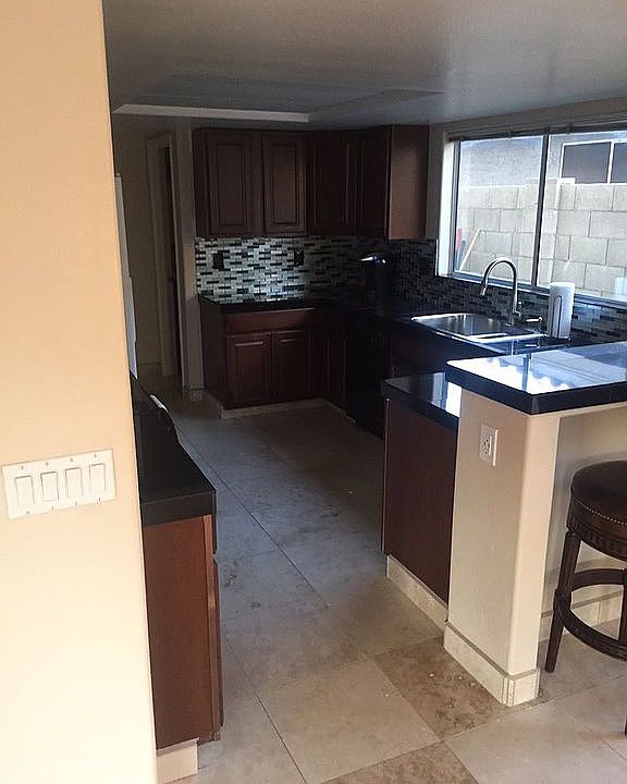 1st image of 1219 E Muriel Dr