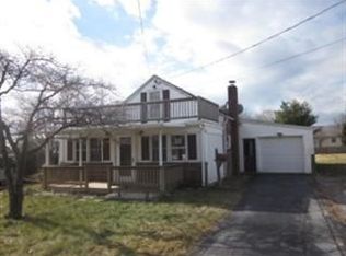 324 Ridge Ave, New Holland, PA 17557