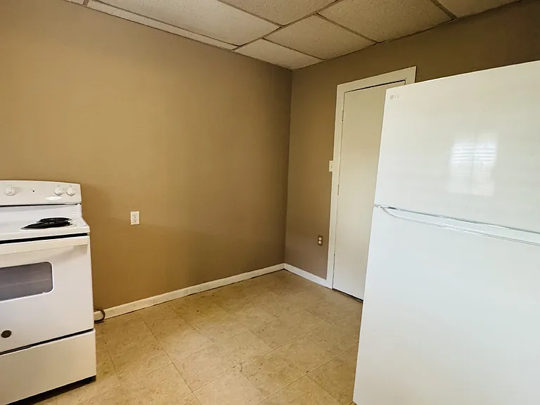 1122 Dallas St #2 — Photo 6