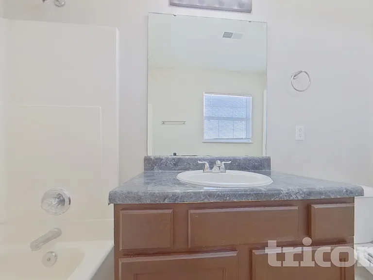 106 Sandpine Rd — Photo 10