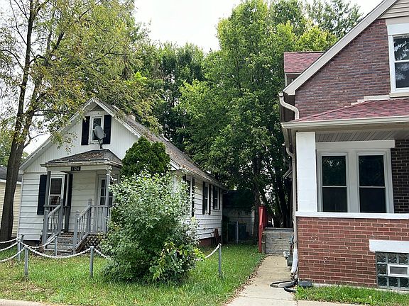 2nd image of 1124 Nicholson St