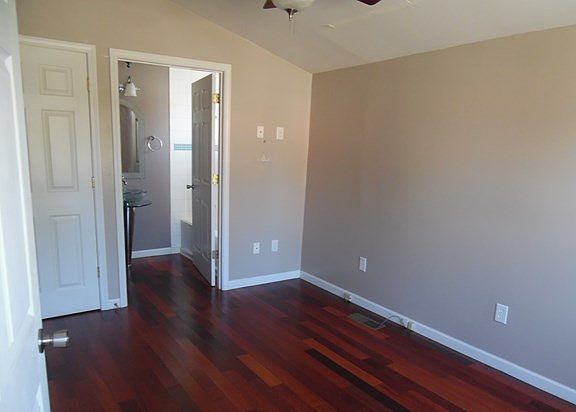 4th image of 226 Church St