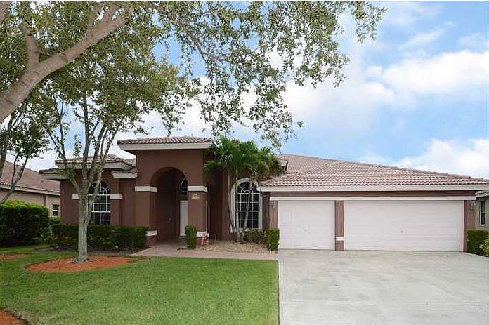 1st image of 1362 NW 104th Dr