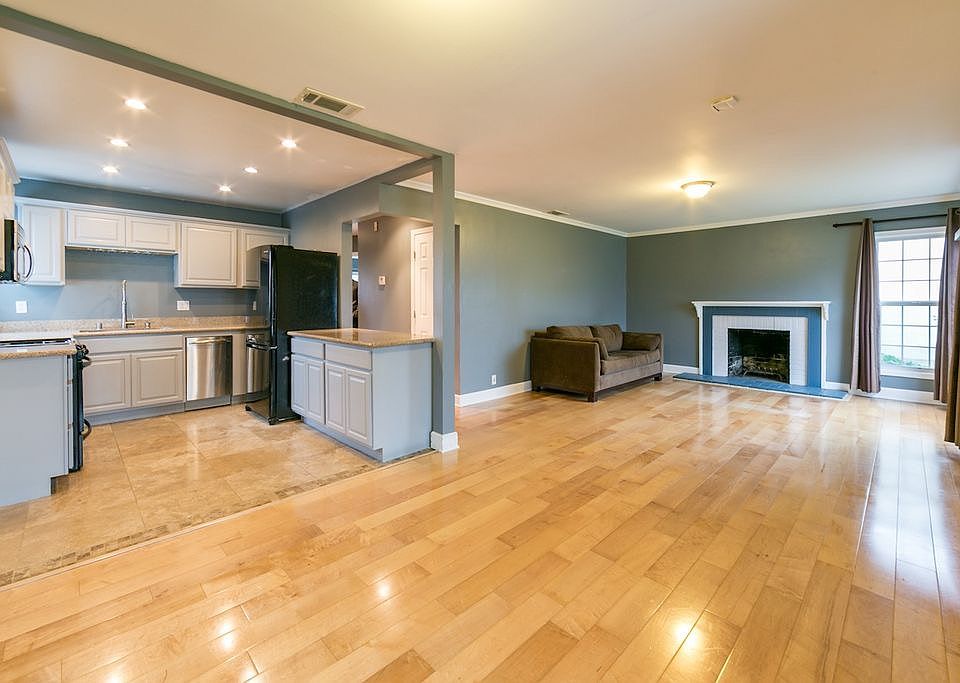 Kitchen, Living Room