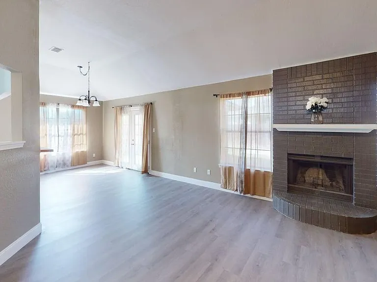 4205 Bluestem Ln — Photo 24
