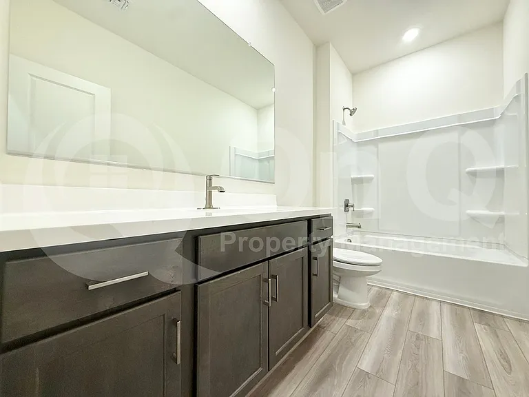 634 W Red Hawk Ct — Photo 19