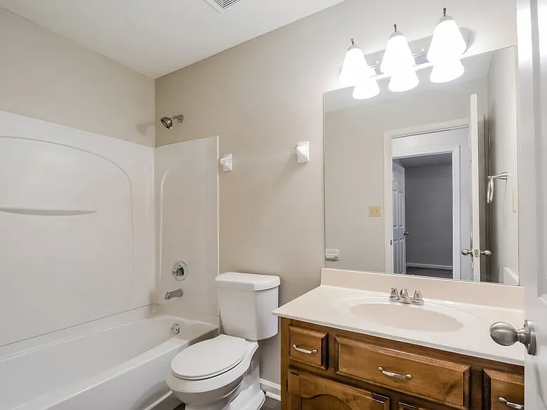 8334 Regal Bend Dr — Photo 13