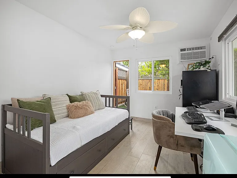 1204 California St — Photo 21