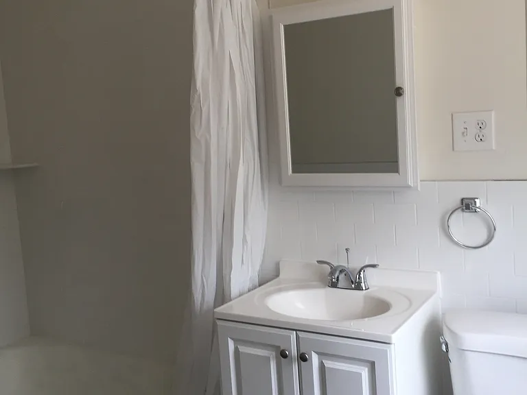425 S 15th St #2F — Photo 1