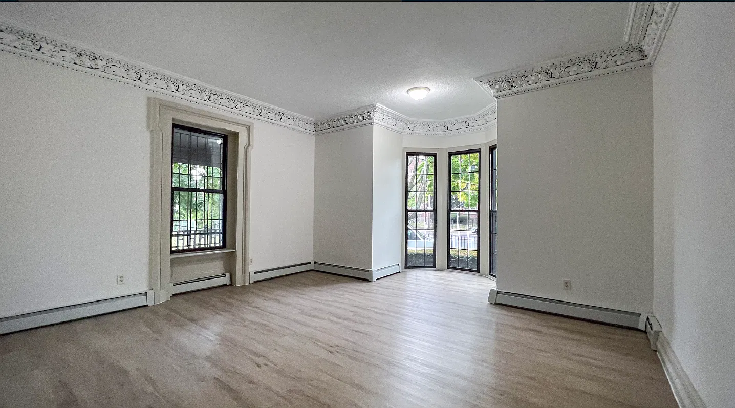 1 bed, $1,350 — Photo 3