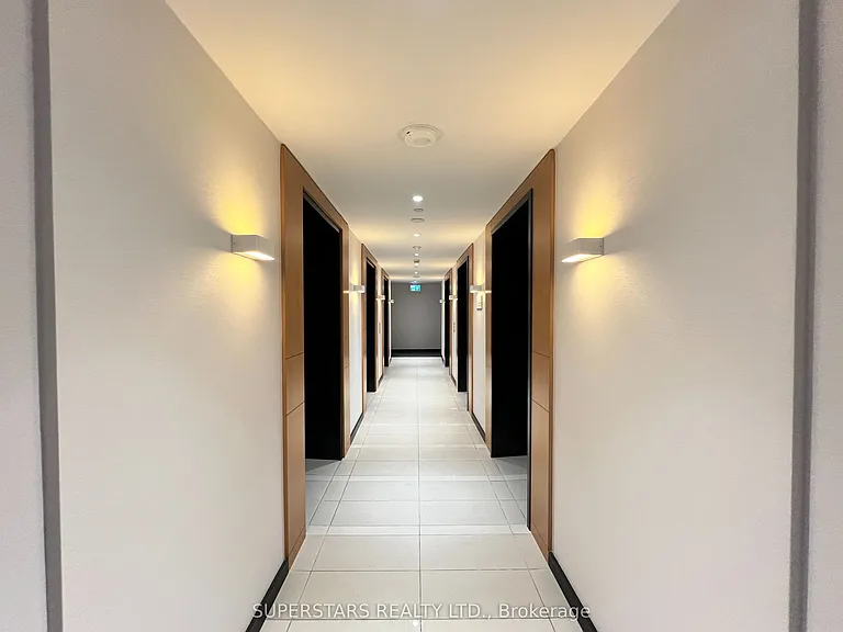 11 Wellesley St W #3005 — Photo 4