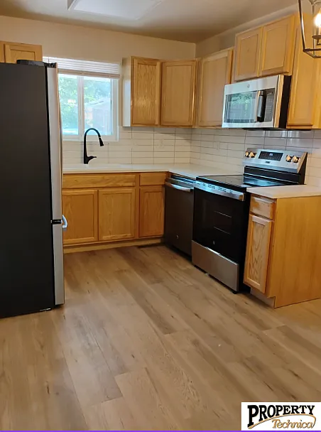 2 bed, 900 sqft, $1,450 — Photo 3
