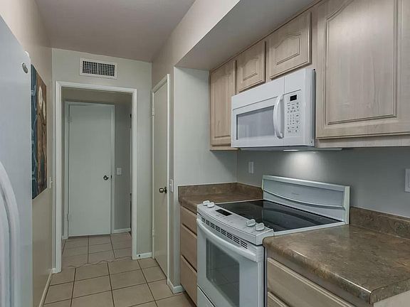 4th image of 18006 N 134th Ave