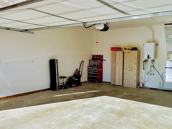 5th image of 2616 Orleans Dr