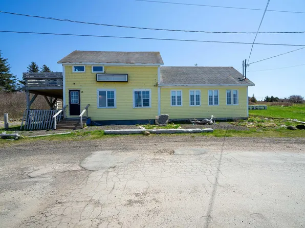 15 Highway 217, Freeport, NS B0V 1B0