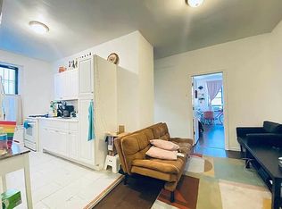 1010 Carroll St #1B, Brooklyn, NY 11225