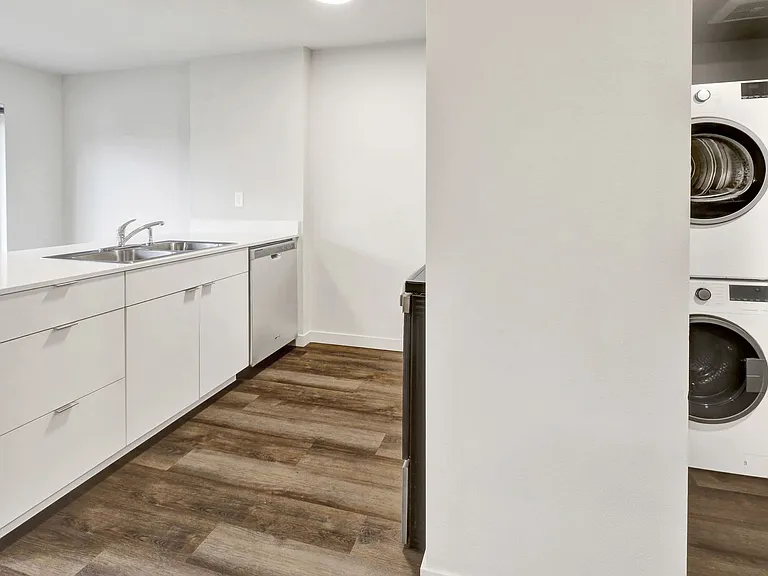 2609 Meridian St — Photo 12