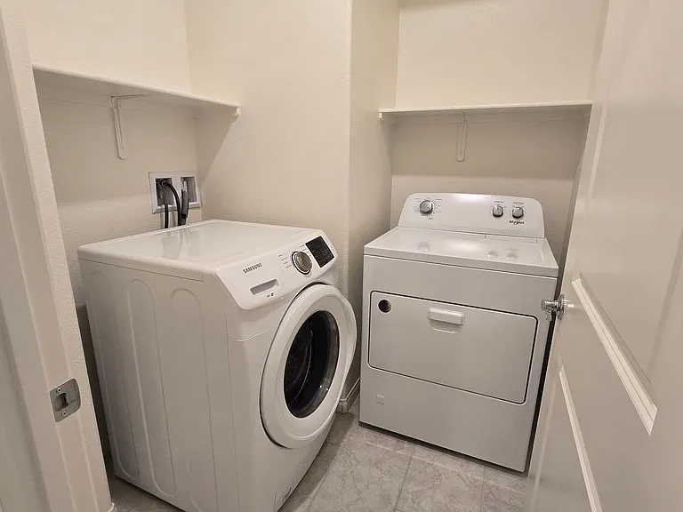 7647 Duran Harbor Ln — Photo 6