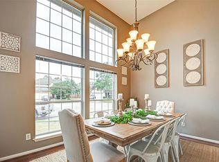 19327 Diamond Park Cir, Spring, TX 77373