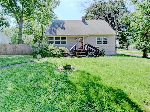 1700 S Pearl St, Independence, MO 64055