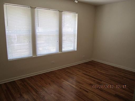 5th image of 1301 E 71st Pl #2A