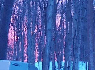 7321 Farnham Rd, Memphis, NY 13112