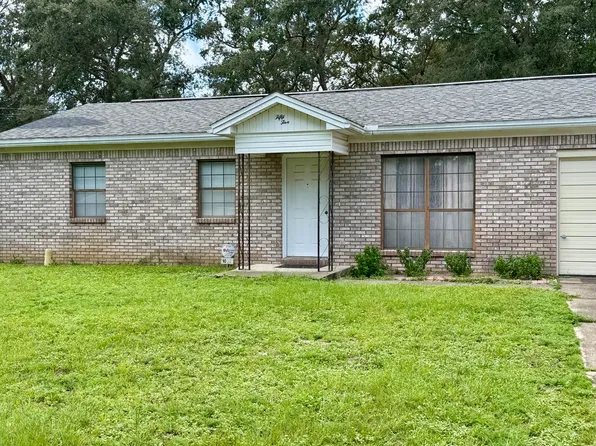 55 Port Dixie Blvd, Shalimar, FL 32579