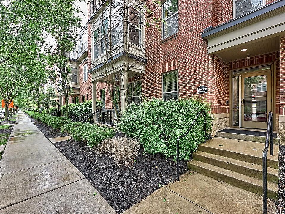 1st image of 936 Perry St #204