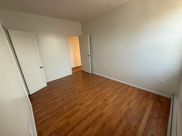(undisclosed Address), Hicksville, NY 11801