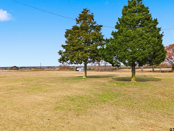 2nd image of 4457 County Road 234d
