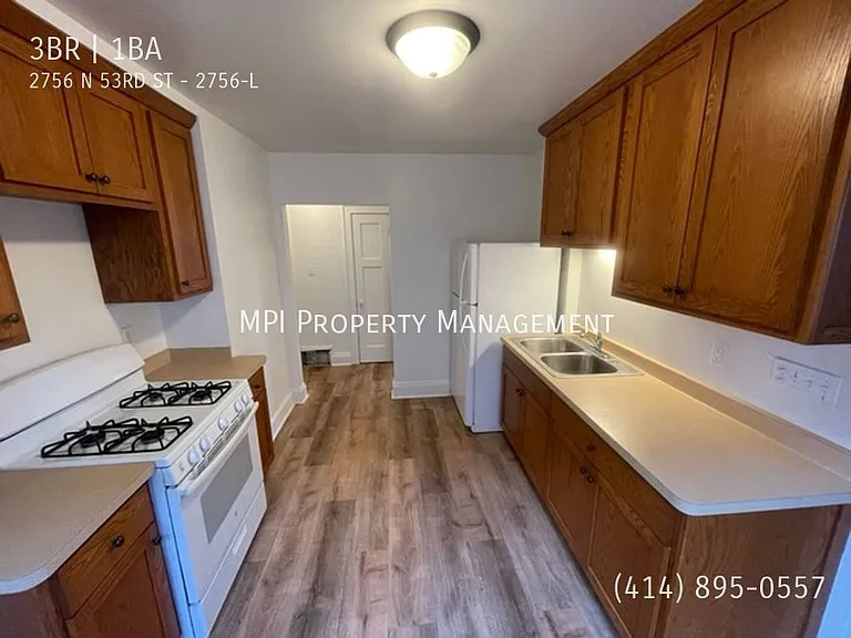 2756 N 53rd St #L — Photo 3