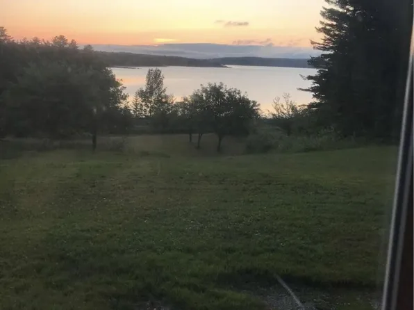 462 Long Pond Road Road, Jackman, ME 04945