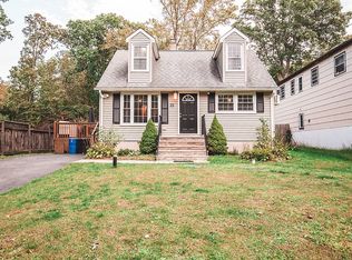 25 Greenwood Ave, Stanhope, NJ 07874