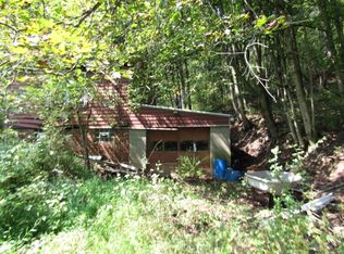 34 Quigley Rd, Cheswick, PA 15024