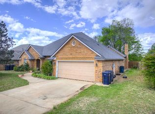 15713 Allegheny Dr, Edmond, OK 73013