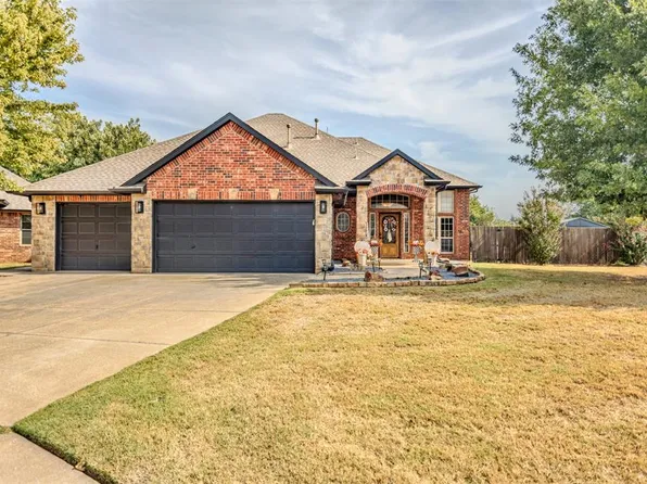 531 W Alamo Court Way, Mustang, OK 73064