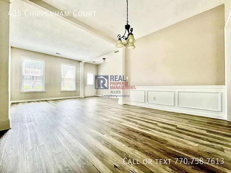 435 Chippenham Ct — Photo 5