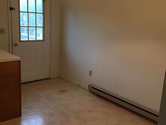 4th image of 10918 Antrim Ct