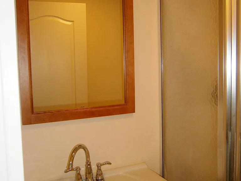 103 Highland Pl #4 — Photo 9