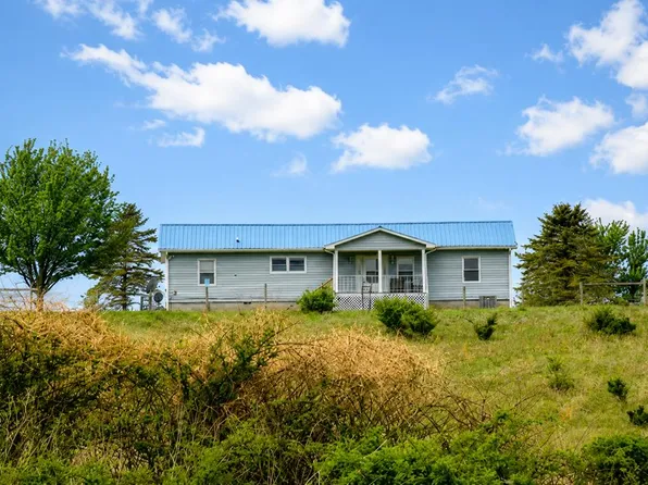 2241 Skydusky Rd, Bland, VA 24315